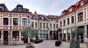 Lille: It is the fifth-largest urban area in France after Paris, Lyon, Marseille, and Toulouse.